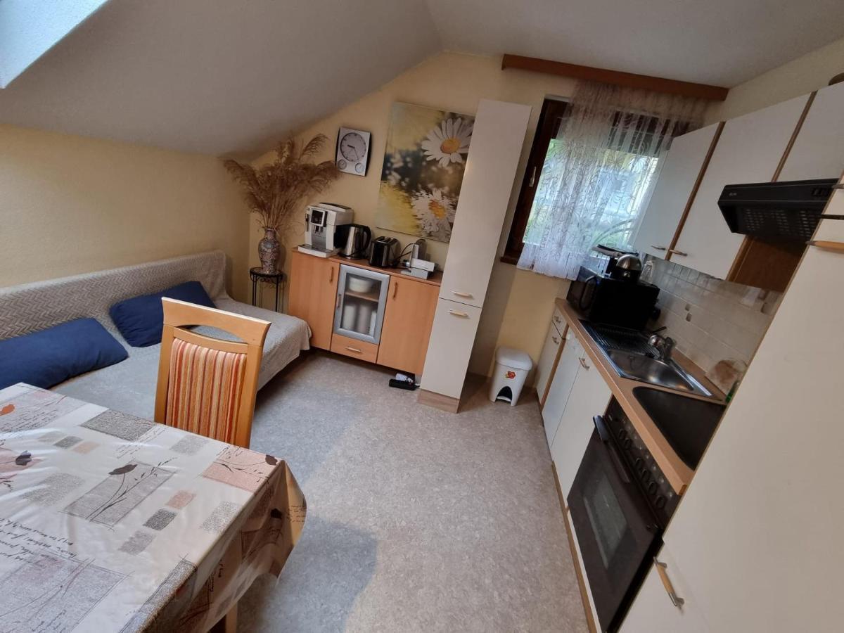 Haus Flora - Ferienwohnung Bodensdorf Kültér fotó