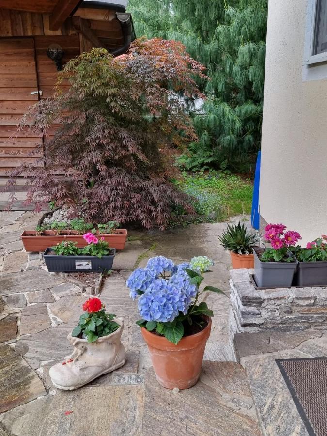 Haus Flora - Ferienwohnung Bodensdorf Kültér fotó